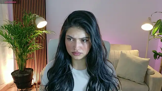 Snapshot of victoria___moon chatting on 02-19-26, 01:07 victoria moon online show from 02-19-26, 01:07