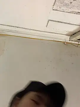 Snapshot of Mon_babyy chatting on 01-09-26, 04:59 Mon babyy online show from 01-09-26, 04:59