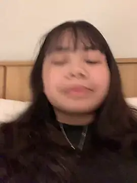 Snapshot of Mon_babyy chatting on 01-11-26, 07:19 Mon babyy online show from 01-11-26, 07:19