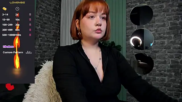 Snapshot of ginger_hood chatting on 12-15-25, 06:06 ginger hood online show from 12-15-25, 06:06