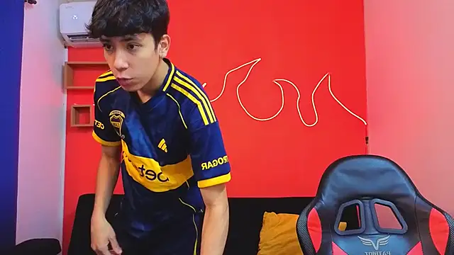 Neo Twink online show from 02-22-26, 01:20