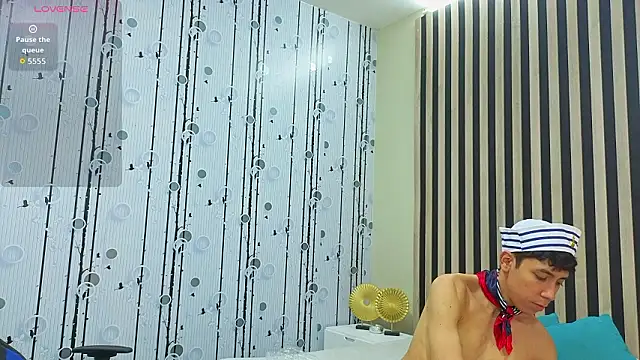 Neo Twink online show from 03-18-26, 07:06