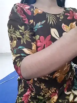 Riya rani8 online show from 02-10-26, 04:55