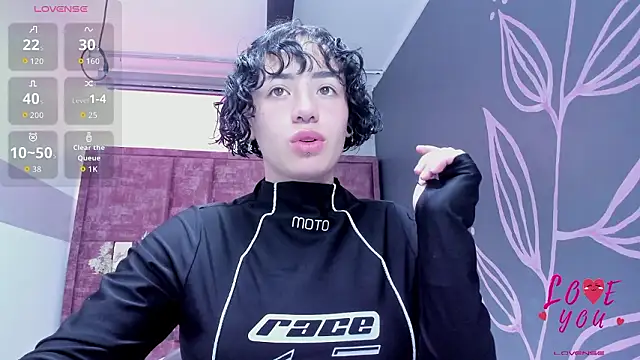 Kiara Fox   online show from 03-14-26, 09:42