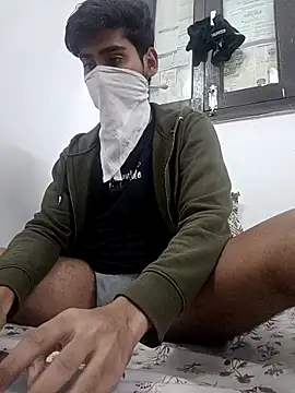 Snapshot of Bigdickboy2406 chatting on 12-16-25, 07:02 Bigdickboy2406 online show from 12-16-25, 07:02