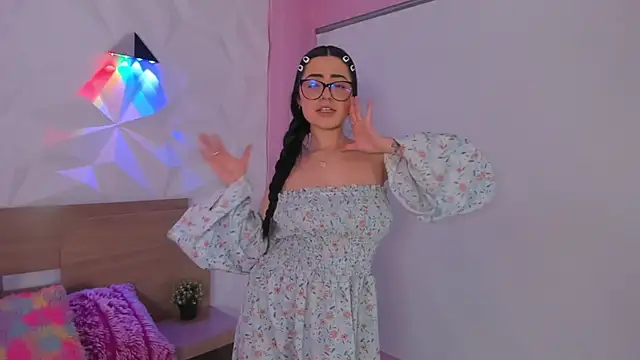 Snapshot of abby_angel_1 chatting on 12-16-25, 12:43 abby angel 1 online show from 12-16-25, 12:43