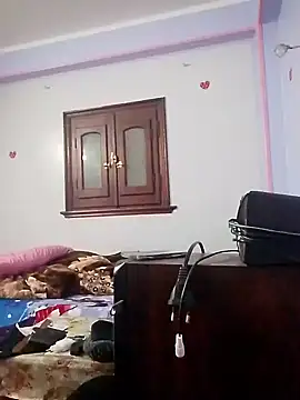 daisytaylorx1 online show from 03-06-26, 07:32