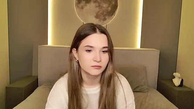 Lina Sinerz online show from 03-15-26, 05:35