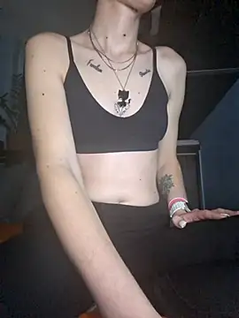 Snapshot of Er_yes_ass chatting on 01-10-26, 09:52 Er yes ass online show from 01-10-26, 09:52