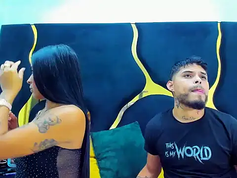 MelissaandZeuss2 online show from 12-20-25, 05:14