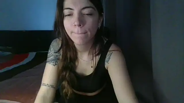 Ceciihot online show from 04-13-26, 05:40