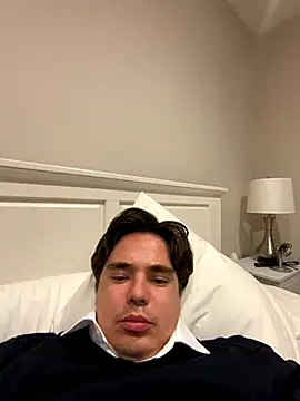 phantom898983 online show from 12-16-25, 09:14