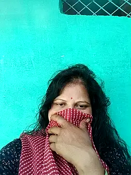 Miss Varma online show from 12-17-25, 08:31