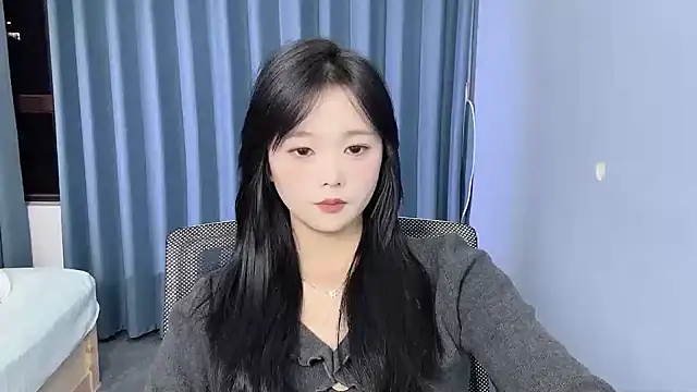 Snapshot of _miao_11 chatting on 12-16-25, 03:17 miao 11 online show from 12-16-25, 03:17