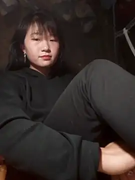 hinata-xx online show from 12-20-25, 03:13