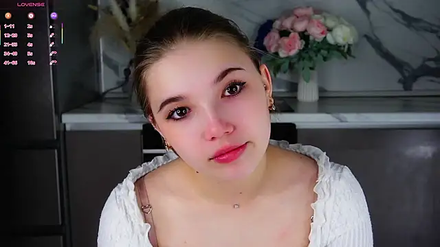 SolBurri online show from 02-27-26, 04:12