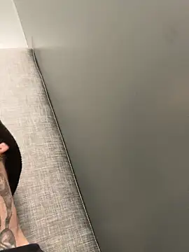 Snapshot of Big_German_cock974 chatting on 12-17-25, 08:04 Big German cock974 online show from 12-17-25, 08:04