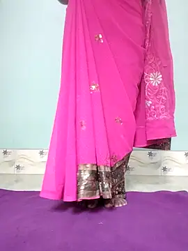 Snapshot of Uma-2 chatting on 02-15-26, 03:58 Uma-2 online show from 02-15-26, 03:58