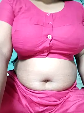 Snapshot of Uma-2 chatting on 02-24-26, 03:59 Uma-2 online show from 02-24-26, 03:59