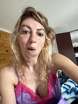 CelestialRuby online show from 10-07-25, 01:08