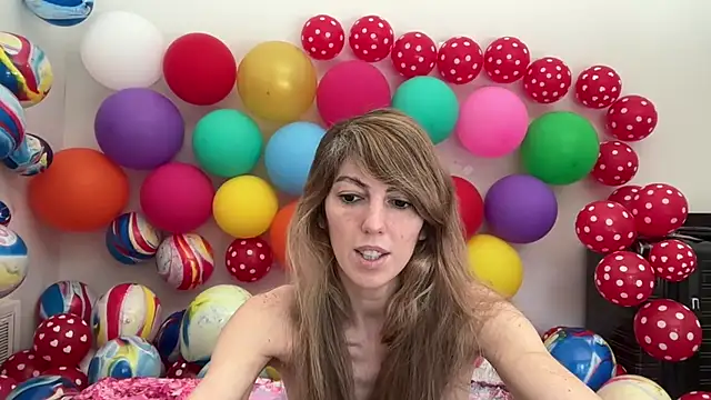 Snapshot of CelestialRuby chatting on 02-16-26, 04:58 CelestialRuby online show from 02-16-26, 04:58