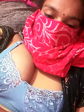 Snapshot of khushaboosexy chatting on 12-15-25, 04:44 khushaboosexy online show from 12-15-25, 04:44