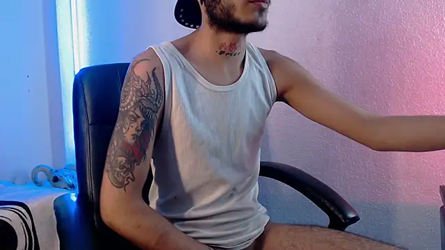 Snapshot of kingdani_hot chatting on 01-08-26, 02:36 kingdani hot online show from 01-08-26, 02:36