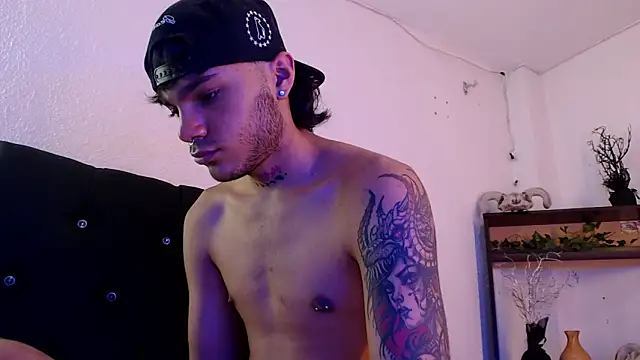 Snapshot of kingdani_hot chatting on 02-03-26, 06:51 kingdani hot online show from 02-03-26, 06:51