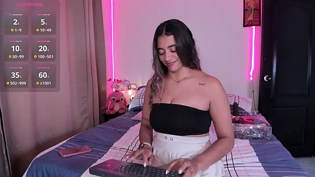 Snapshot of lexxa_ chatting on 12-15-25, 08:02 lexxa online show from 12-15-25, 08:02