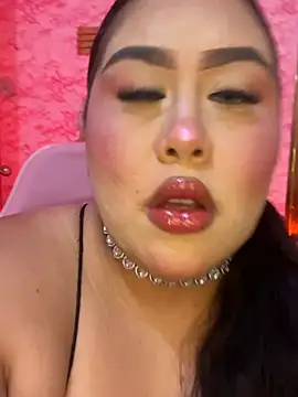 Mia Carters online show from 04-05-26, 10:29