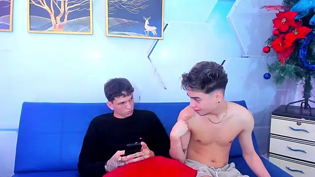 Snapshot of Alex_jeins_at chatting on 12-16-25, 01:38 Alex jeins at online show from 12-16-25, 01:38