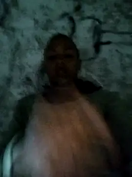 Snapshot of Andreskelly chatting on 01-12-26, 01:44 Andreskelly online show from 01-12-26, 01:44