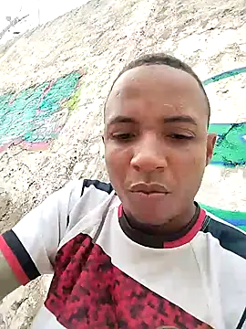 Snapshot of Andreskelly chatting on 02-10-26, 06:34 Andreskelly online show from 02-10-26, 06:34