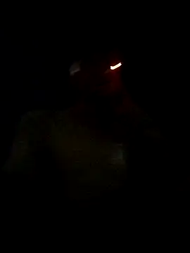 Snapshot of Andreskelly chatting on 03-01-26, 05:53 Andreskelly online show from 03-01-26, 05:53