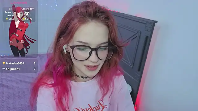 Snapshot of Angel_Bruh chatting on 12-14-25, 08:20 Angel Bruh online show from 12-14-25, 08:20