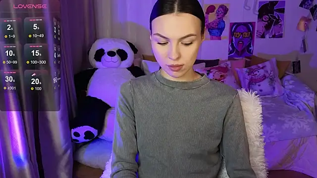 MaxinCarroll online show from 12-16-25, 10:48