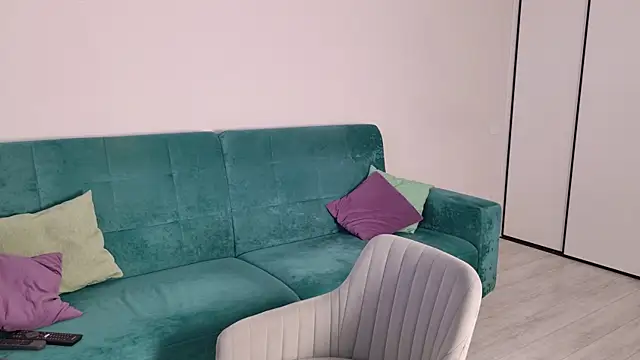 Snapshot of Sandra_Prafer chatting on 12-16-25, 05:01 Sandra Prafer online show from 12-16-25, 05:01