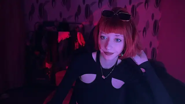 RedFica online show from 12-21-25, 01:51