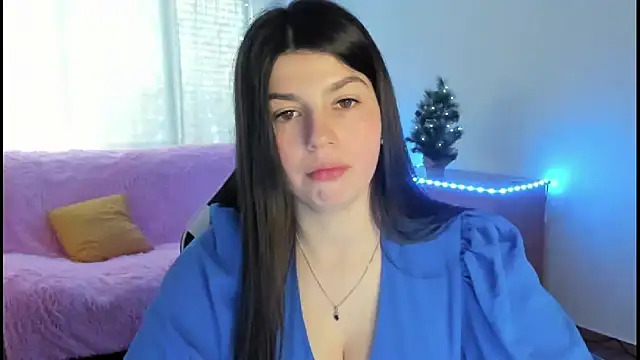 KisaModel online show from 12-21-25, 08:10