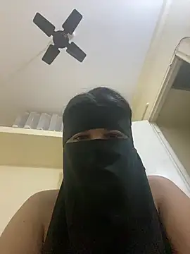 sara   fun online show from 02-13-26, 07:10