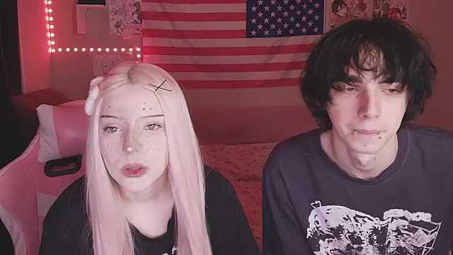 Snapshot of midnight_memories chatting on 02-12-26, 01:00 midnight memories online show from 02-12-26, 01:00