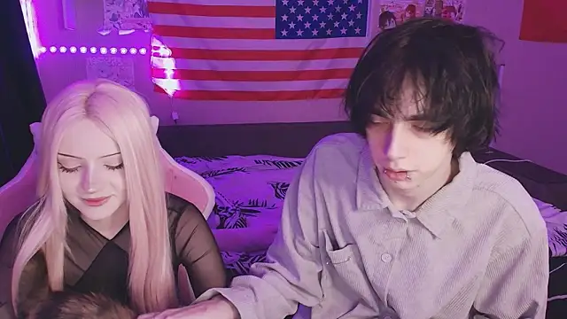 Snapshot of midnight_memories chatting on 02-22-26, 05:22 midnight memories online show from 02-22-26, 05:22