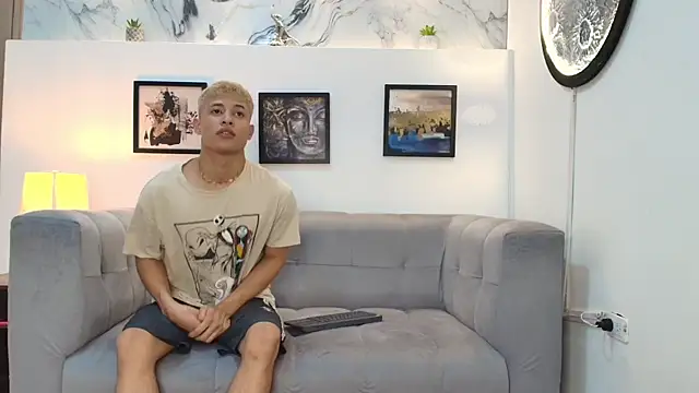 YOUNG GUYS1 online show from 12-22-25, 01:02