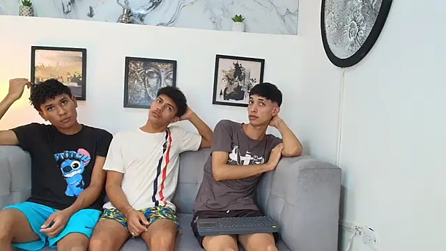 SWEET RABBIT1 online show from 12-17-25, 07:31