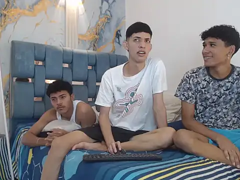 SWEET RABBIT1 online show from 12-22-25, 07:22