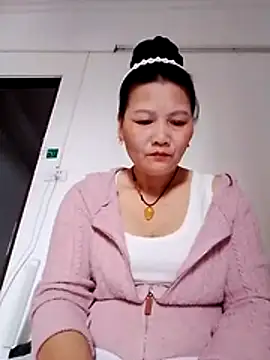 Snapshot of Cako-naka chatting on 02-19-26, 02:07 Cako-naka online show from 02-19-26, 02:07