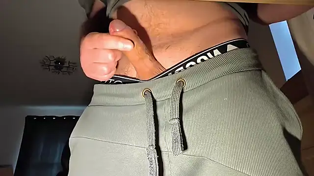 Snapshot of Spritzfreund chatting on 02-11-26, 10:09 Spritzfreund online show from 02-11-26, 10:09