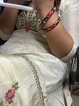 butterflyslay online show from 02-13-26, 07:37