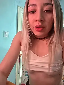 Snapshot of soylulita07 chatting on 01-18-26, 03:21 soylulita07 online show from 01-18-26, 03:21