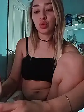 Snapshot of soylulita07 chatting on 03-04-26, 05:46 soylulita07 online show from 03-04-26, 05:46